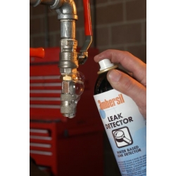 Wykrywacz nieszczelności w instalacjach gazowych i sprężonego powietrza LEAK DETECTOR (aerozol 400 ml)